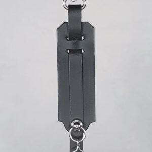 Cleric Emblem – porte-clefs en cuir