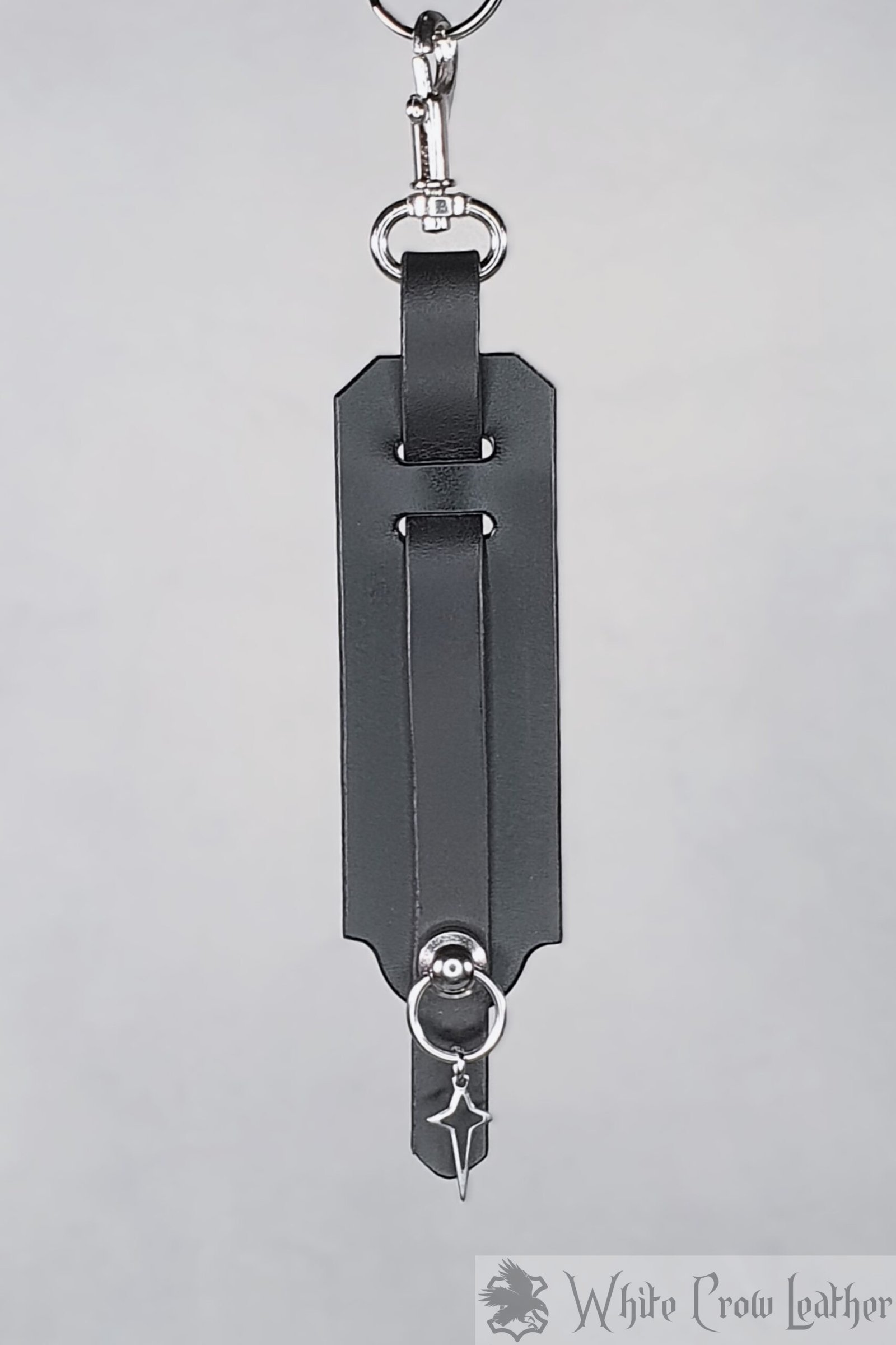 Cleric Emblem - porte-clefs en cuir