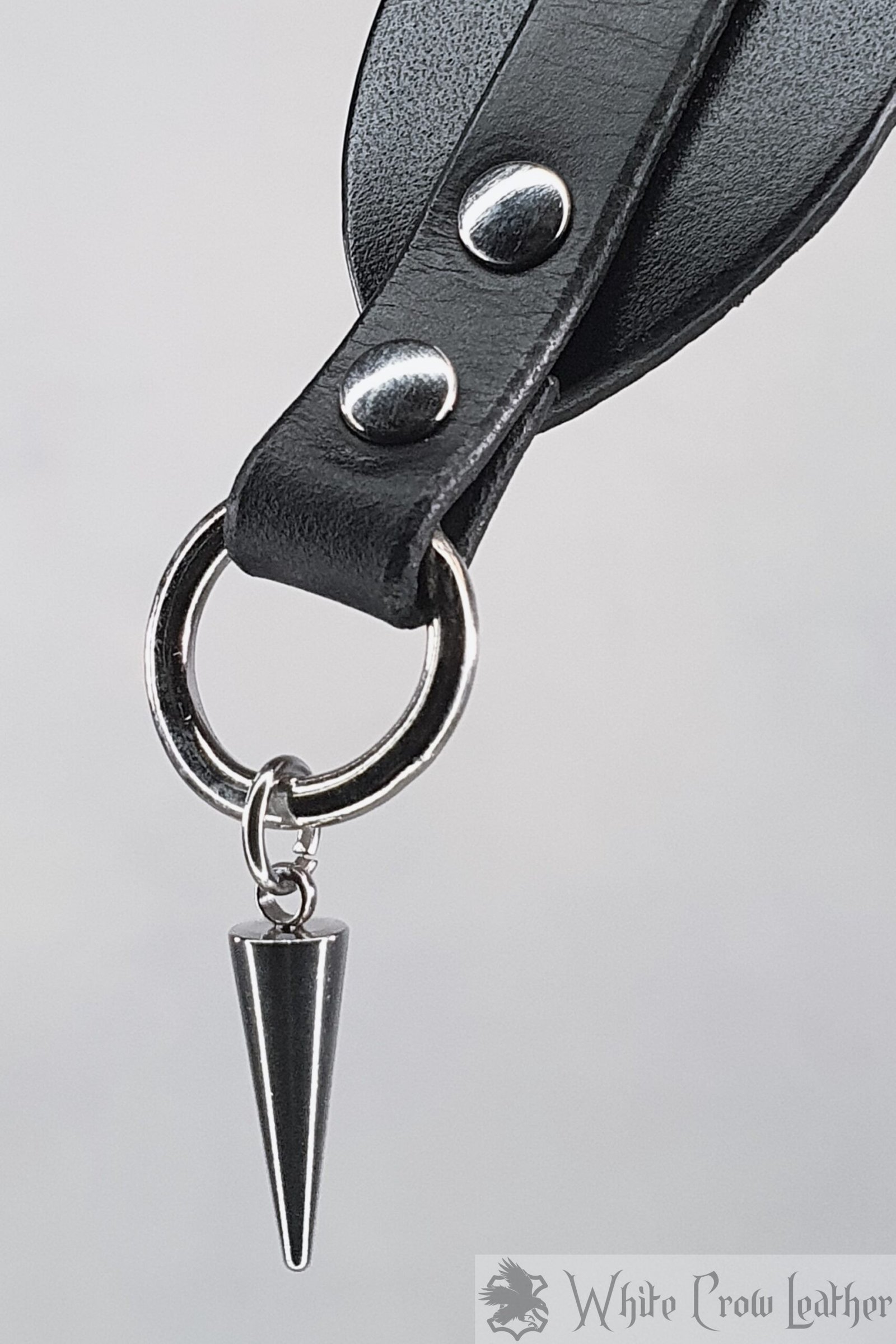 Rogue Emblem - porte-clefs en cuir – Image 3