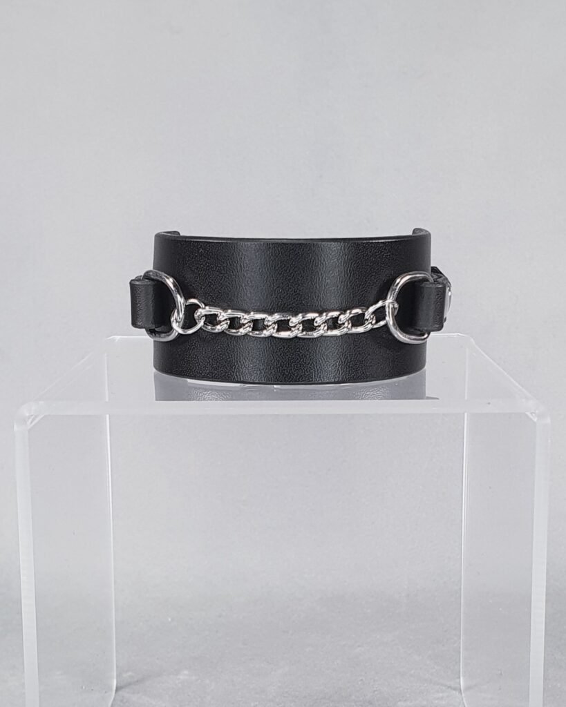 warrior wristband bracelet manchette en cuir