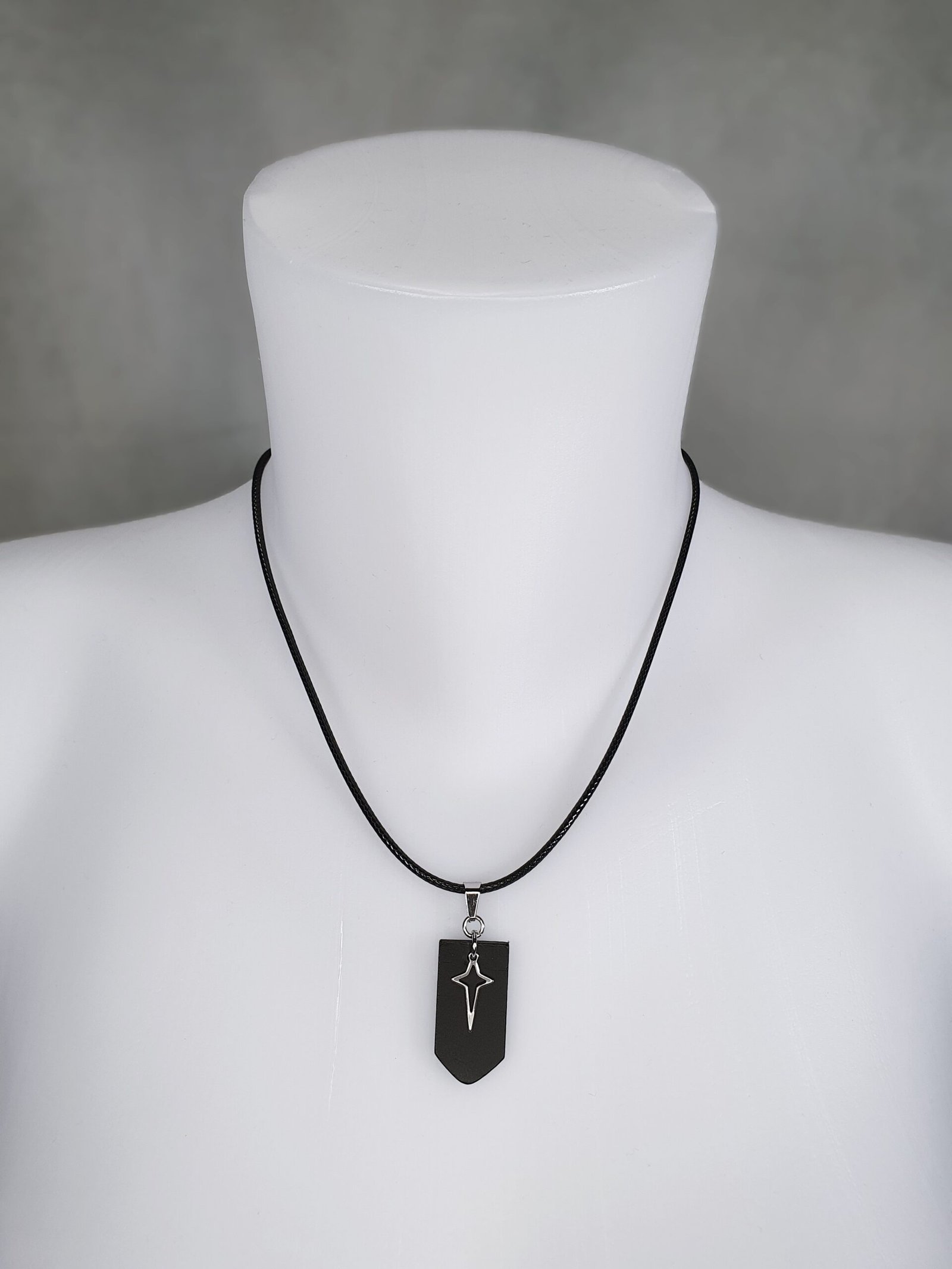 Cleric Necklace - collier sautoir