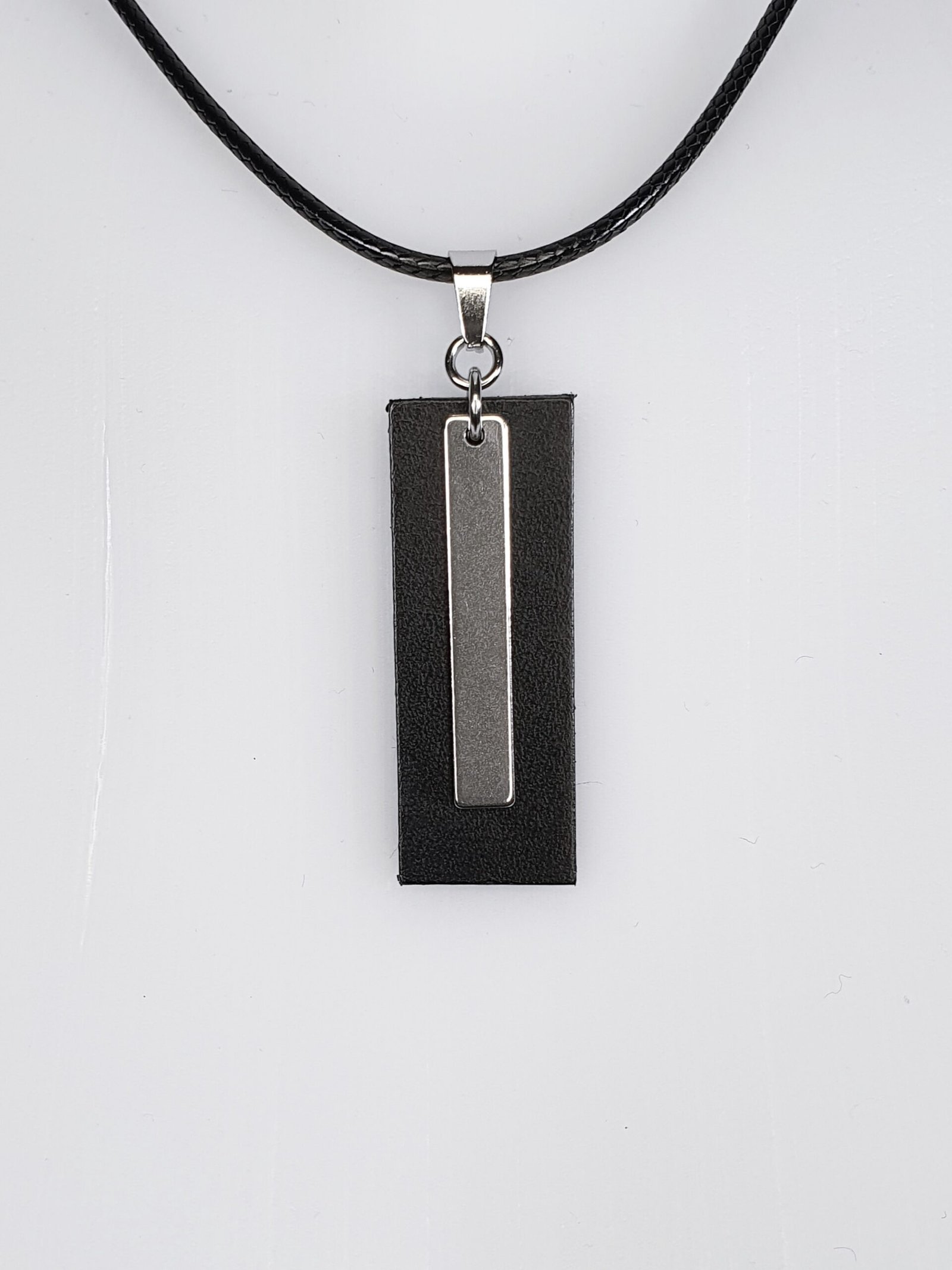 Paladin Necklace Light - collier sautoir – Image 2