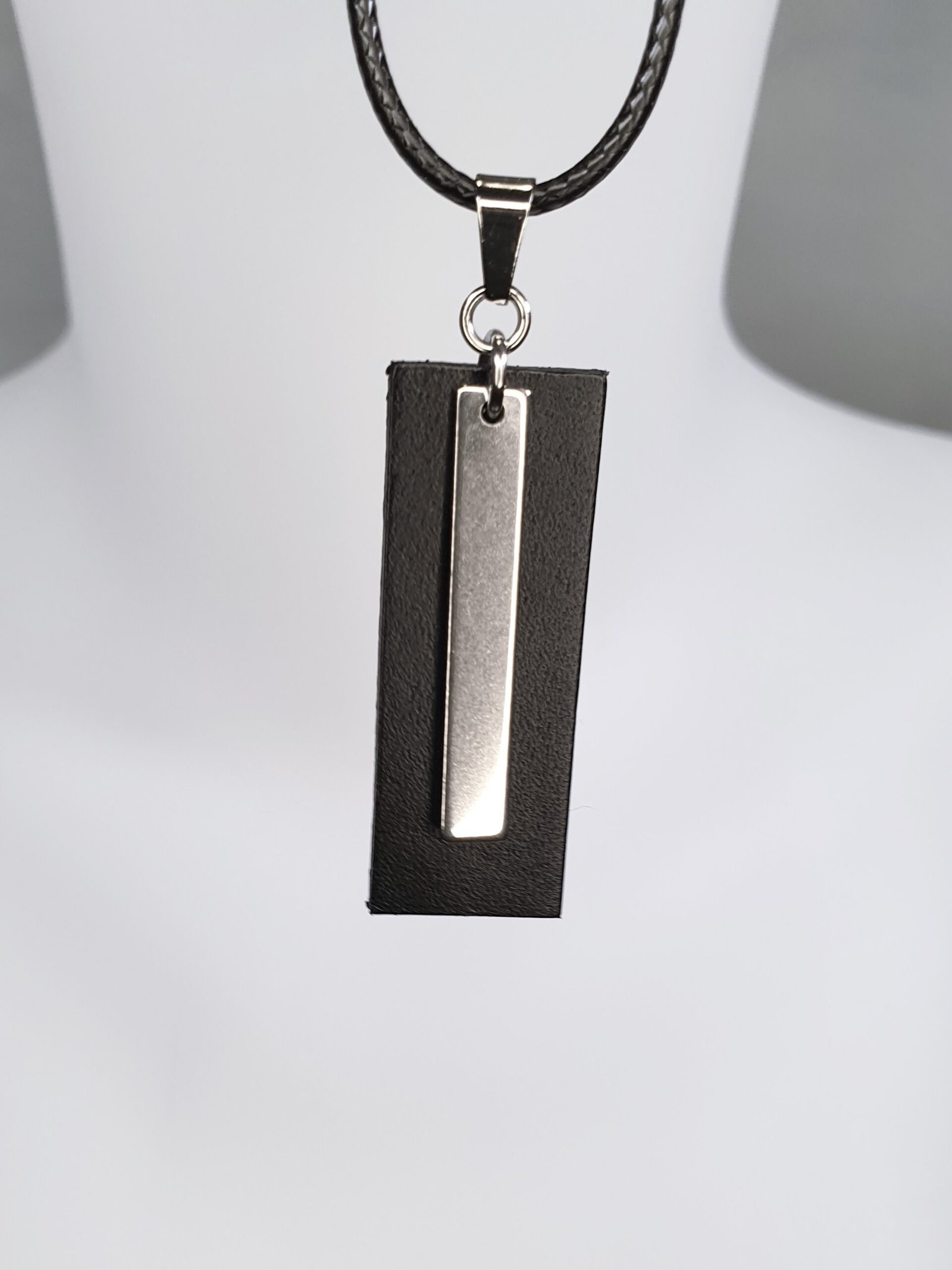 Paladin Necklace Light - collier sautoir – Image 3