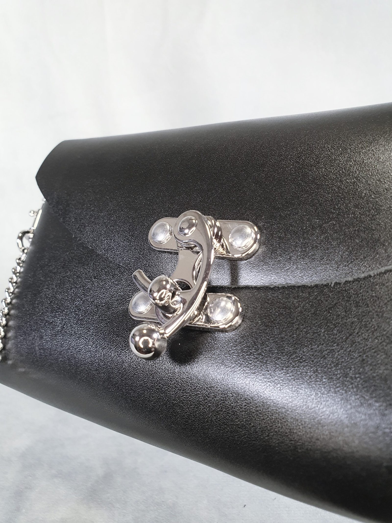 Barbarian Shoulder Bag - sacoche – Image 5